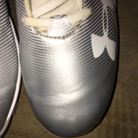 UA Leadoff Low RM Cleats White Silver Men Sz 9.5 - Picture 3 of 16